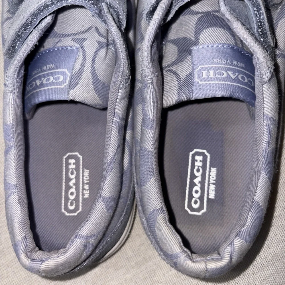 Coach Priya Signature Suede Trim Hook Loop Canvas Sneakers in lilac Size‎ 8 US
